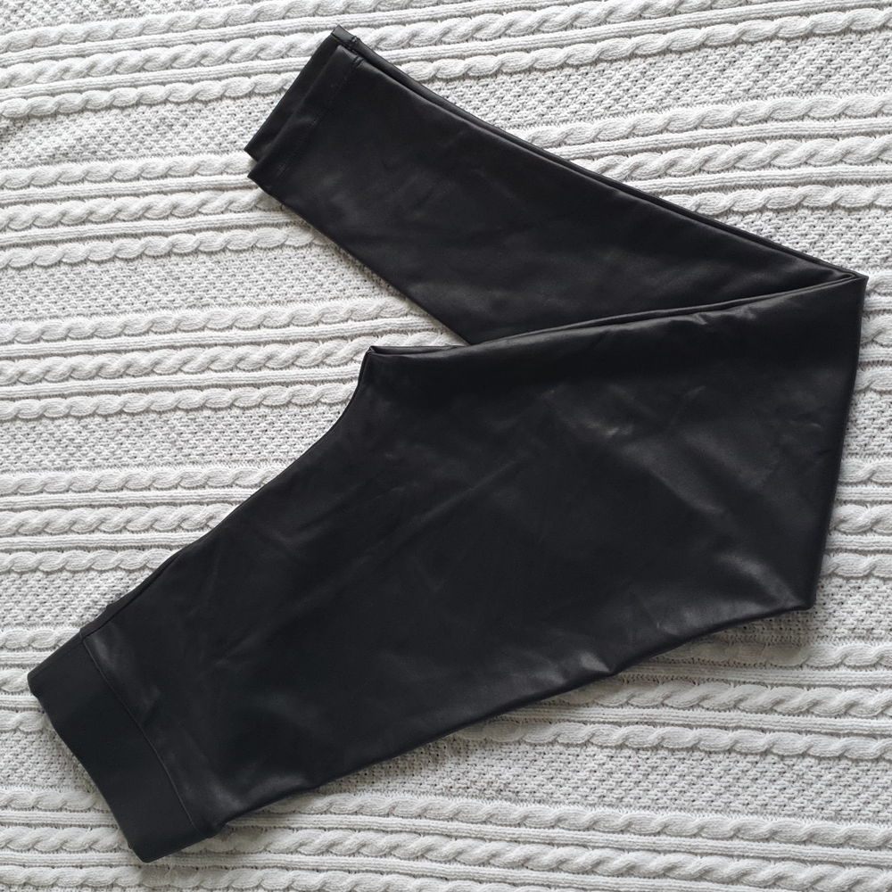 Top Shop Black Size 4 fits like 0 Compression Like Spanx Faux Leather Stretch